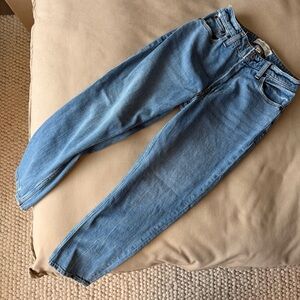 Abercrombie & Fitch High Rise Mom Jean